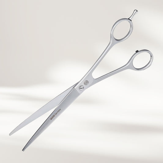 Gebogene Schere mit Mikrozahnung